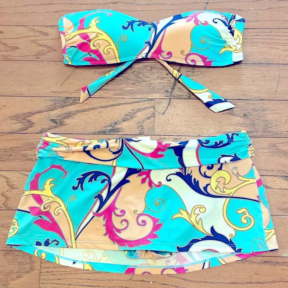 Gibson Latimer two piece swimsuit size medium